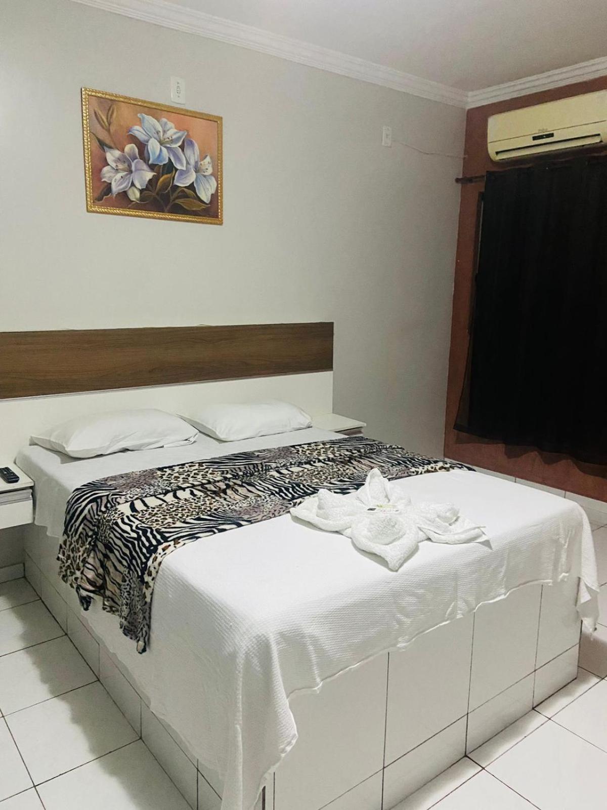 Hotel Brasilia Park Novo Gama エクステリア 写真