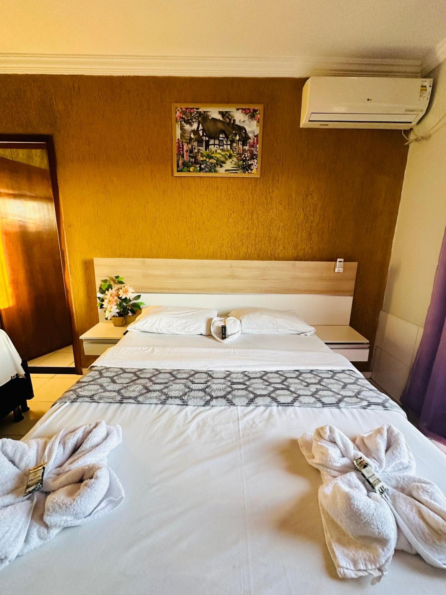 Hotel Brasilia Park Novo Gama エクステリア 写真